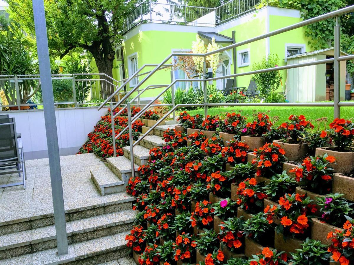 Ajo - Alte Donau Terrace - Self-check-in Apartment Vienna